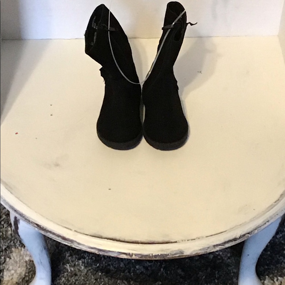 Cat and Jack - Toddler Girls Black Boots (NWOT) - Picture 3 of 4